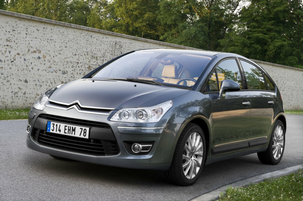 Коврики текстильные "Классик" для Citroen C4 I (хэтчбэк / LC) 2008 - 2011, темно-серые, 4шт.